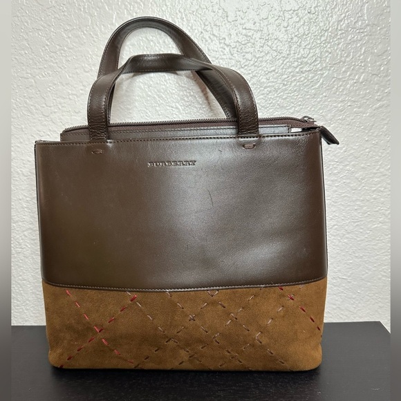 EUC Vintage Burberry leather & suede handbag - Picture 1 of 8